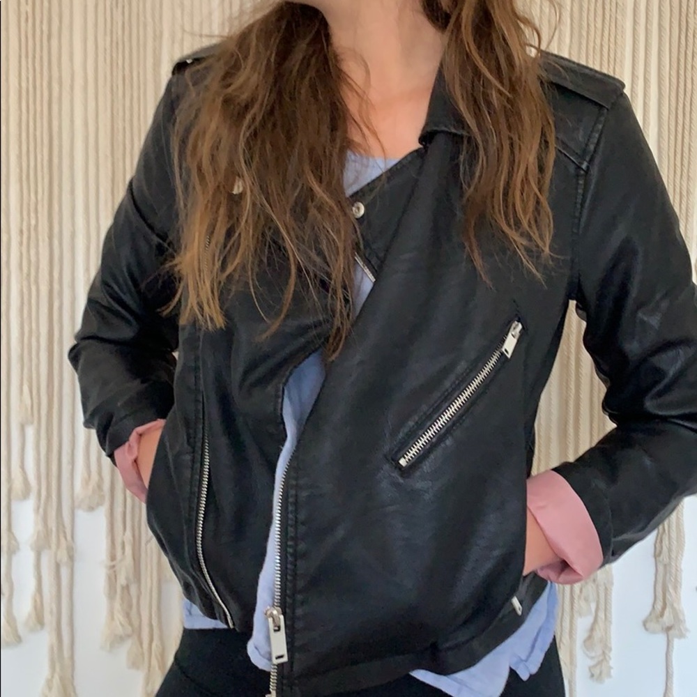 Leather jacket with faux fur lining